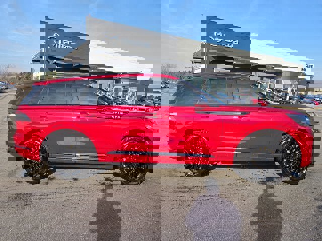 Used 2025 Lincoln Aviator Reserve w/ Equipment Group 201A image 6