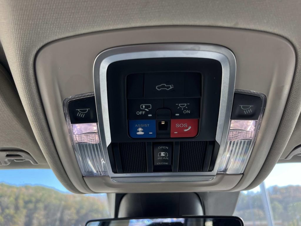 Used 2022 RAM 1500 Laramie image 15