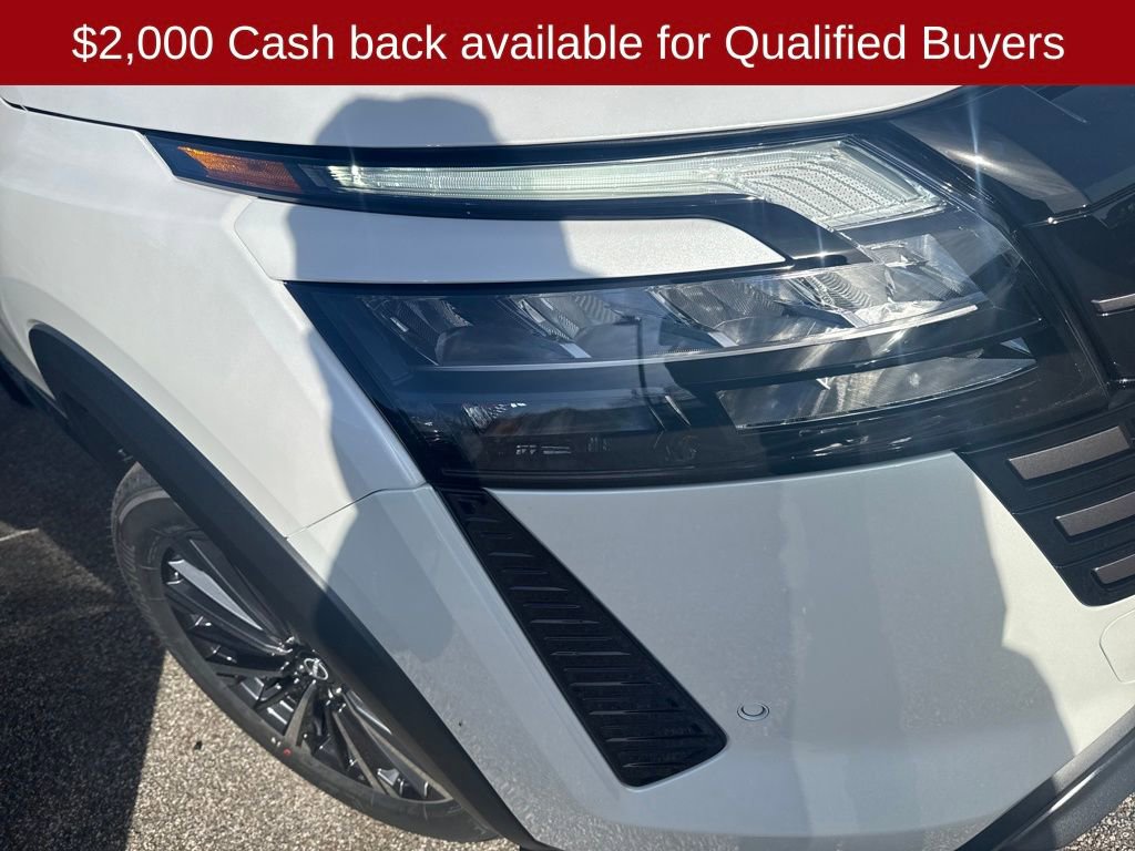 New 2026 Nissan Pathfinder Platinum image 37