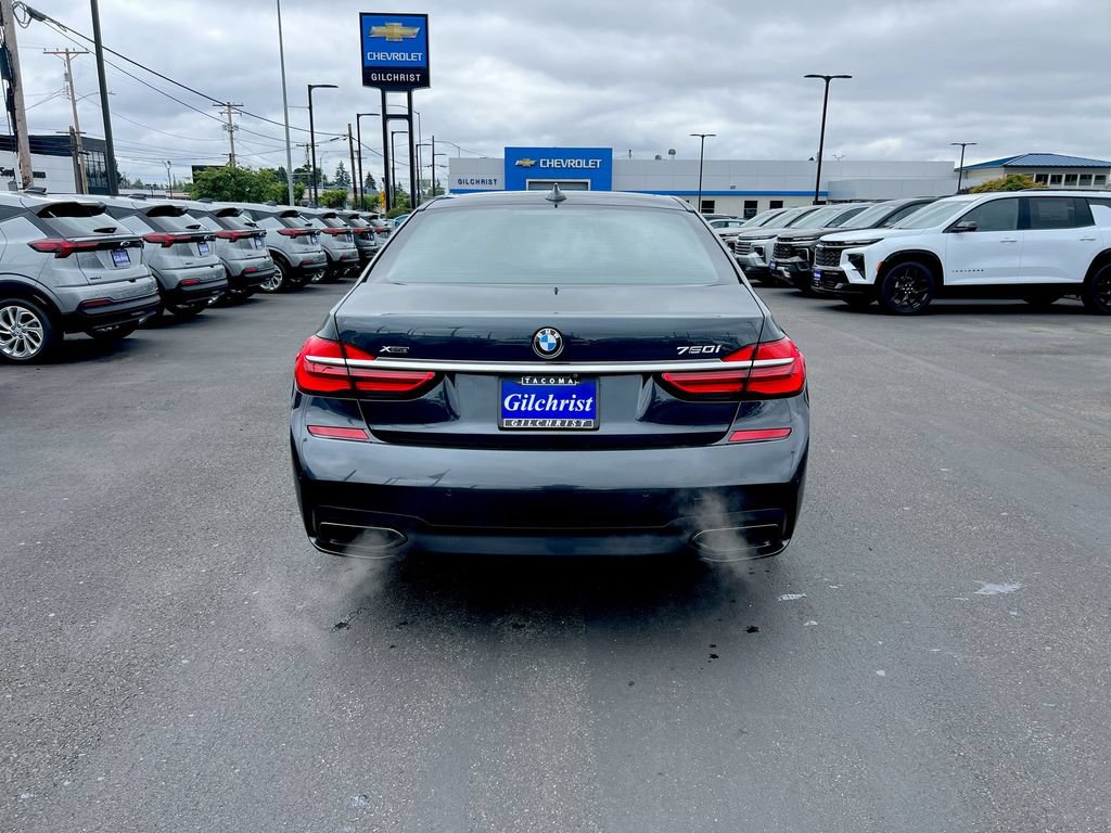 Used 2016 BMW 750i xDrive AWD/4WD image 26