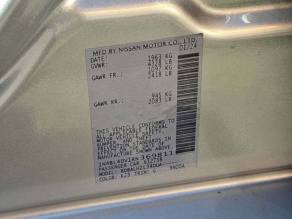 Used 2024 Nissan Altima 2.5 SV FWD image 28