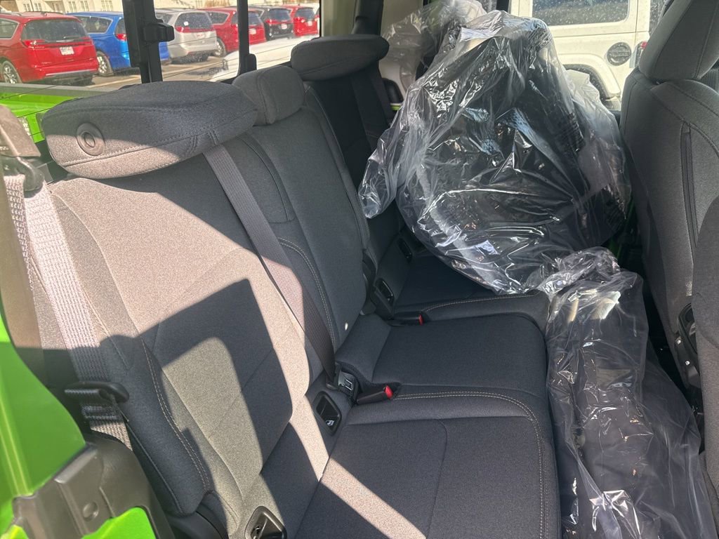 New 2025 Jeep Gladiator Sport image 50