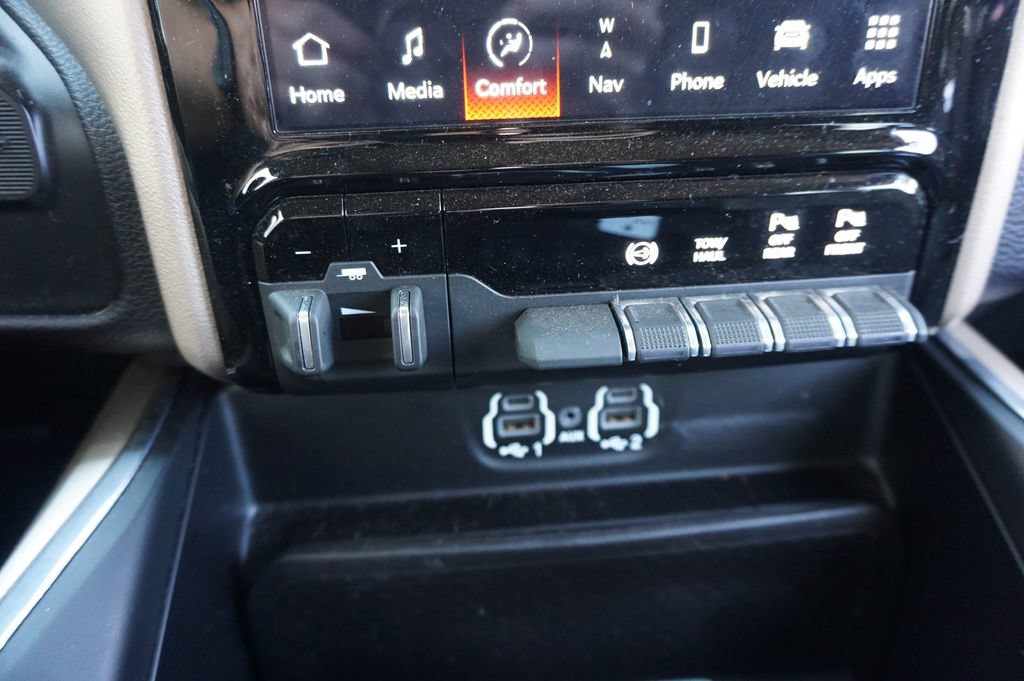 Used 2022 RAM 2500 Laramie AWD/4WD image 13