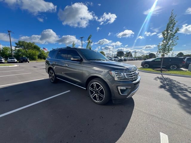 Used 2019 Ford Expedition Limited w/ Special Edition Package AWD/4WD image 3
