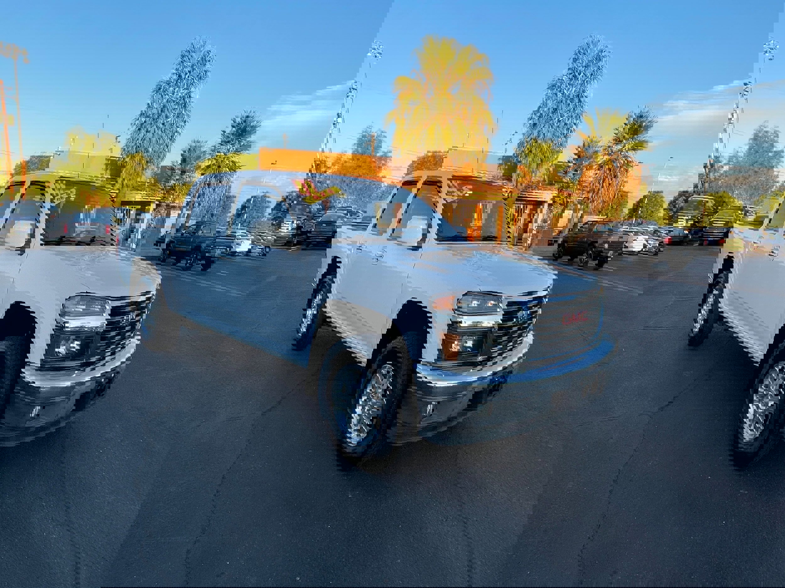 Used 2011 GMC Canyon SLE image 7