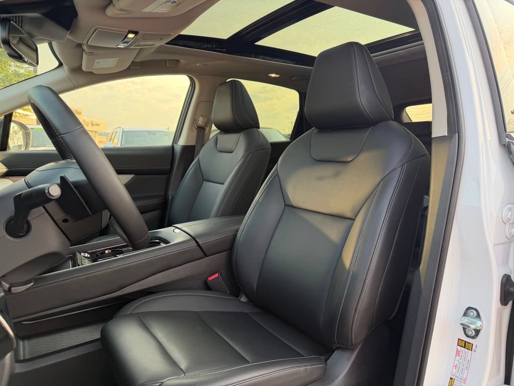 Used 2025 Nissan Murano SL AWD/4WD image 11