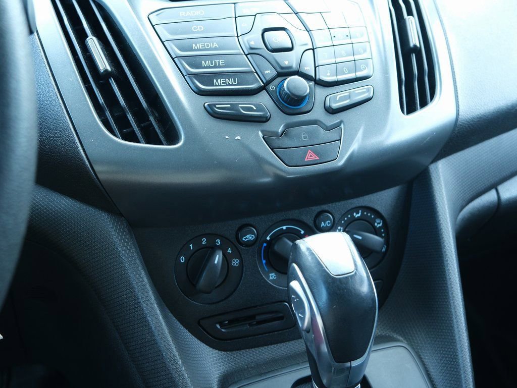 Used 2018 Ford Transit Connect XL image 21