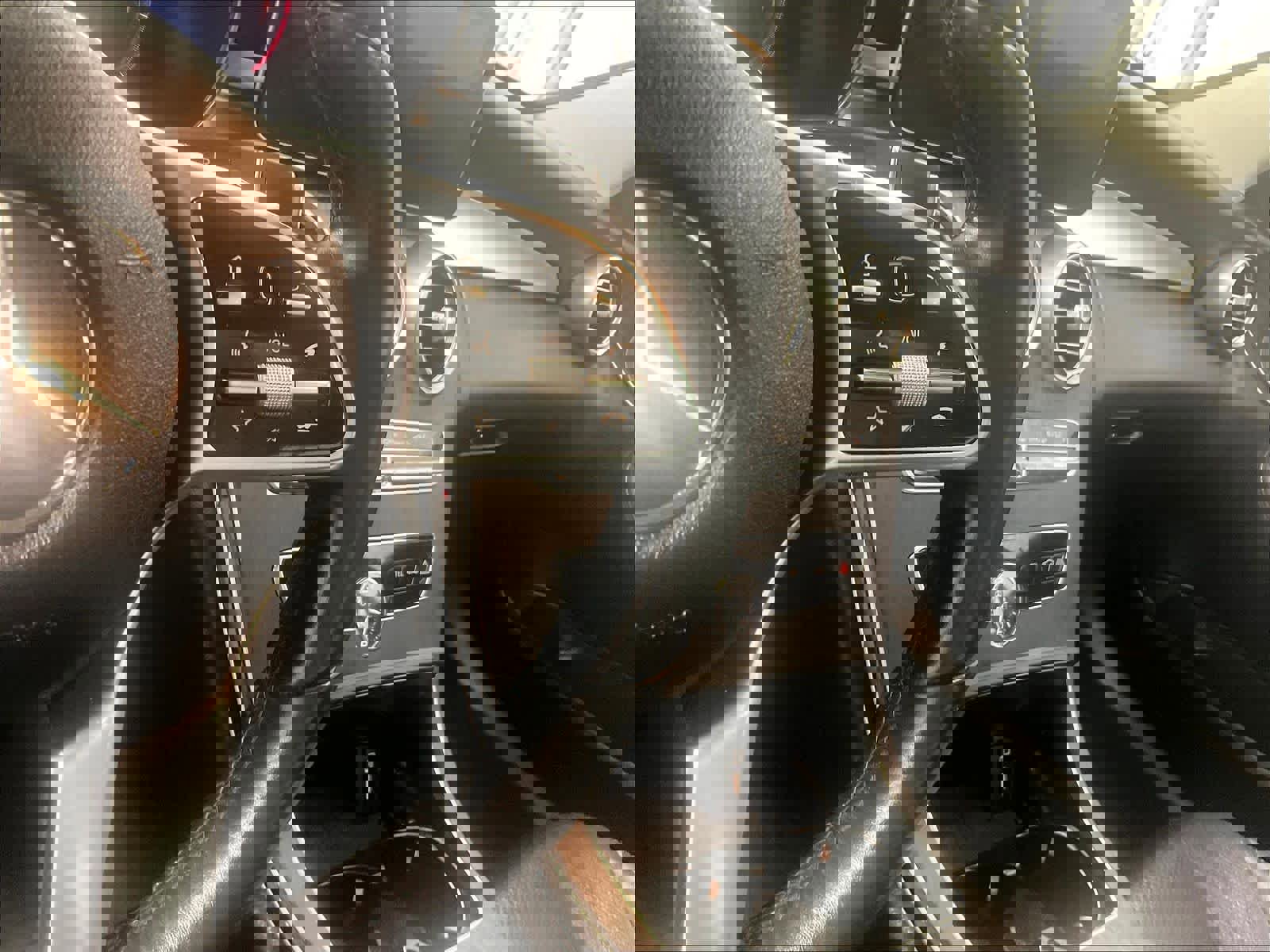 Used 2020 Mercedes-Benz C 300 4MATIC Sedan image 24