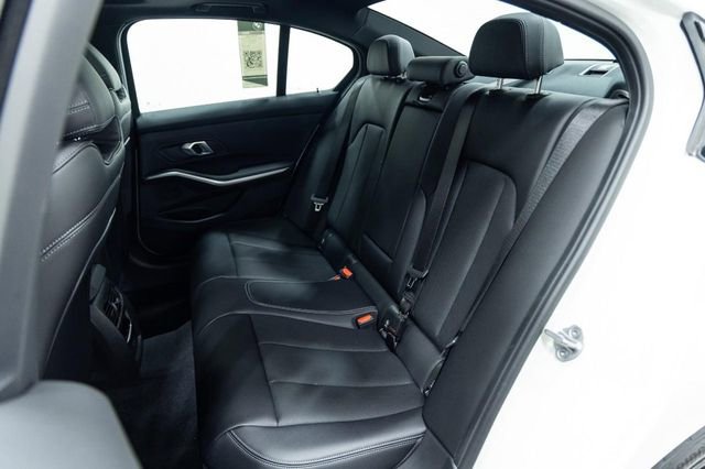 New 2026 BMW 330i xDrive Sedan w/ M Sport Package image 25