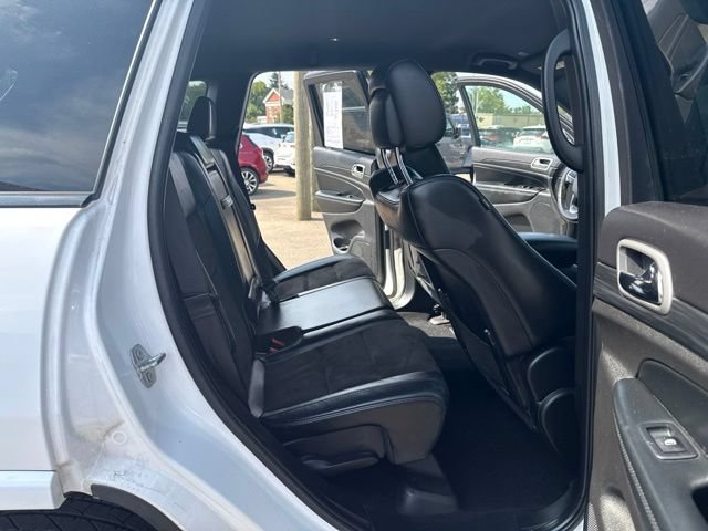 Used 2021 Jeep Grand Cherokee Laredo X AWD/4WD image 13