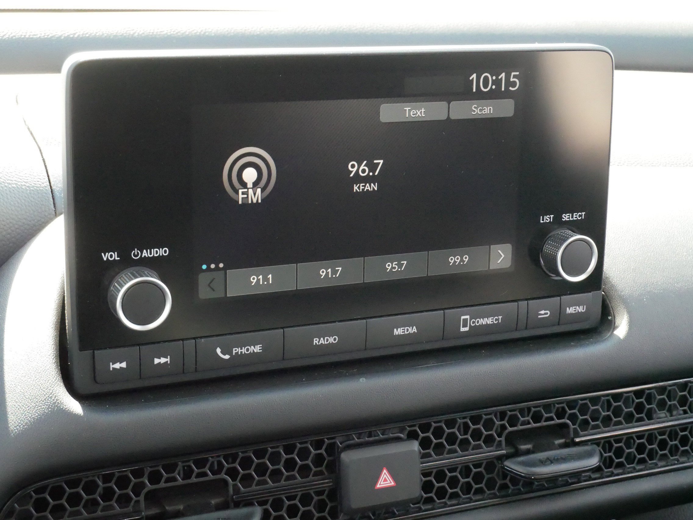 Used 2023 Honda HR-V LX image 22