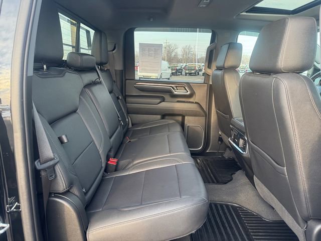 Used 2024 Chevrolet Silverado 2500 LTZ w/ LTZ Plus Package image 18