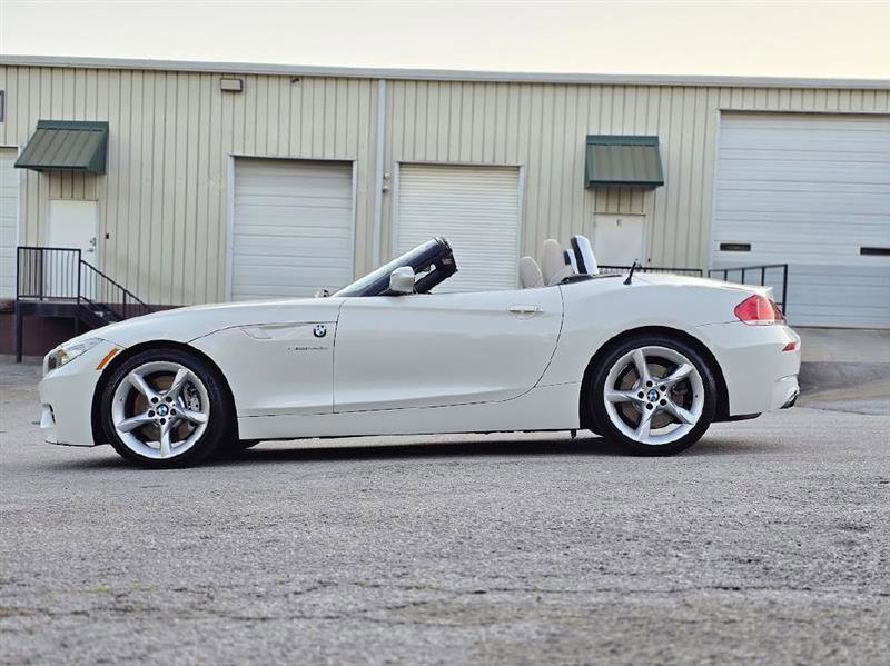 Used 2011 BMW Z4 sDrive35is RWD image 7
