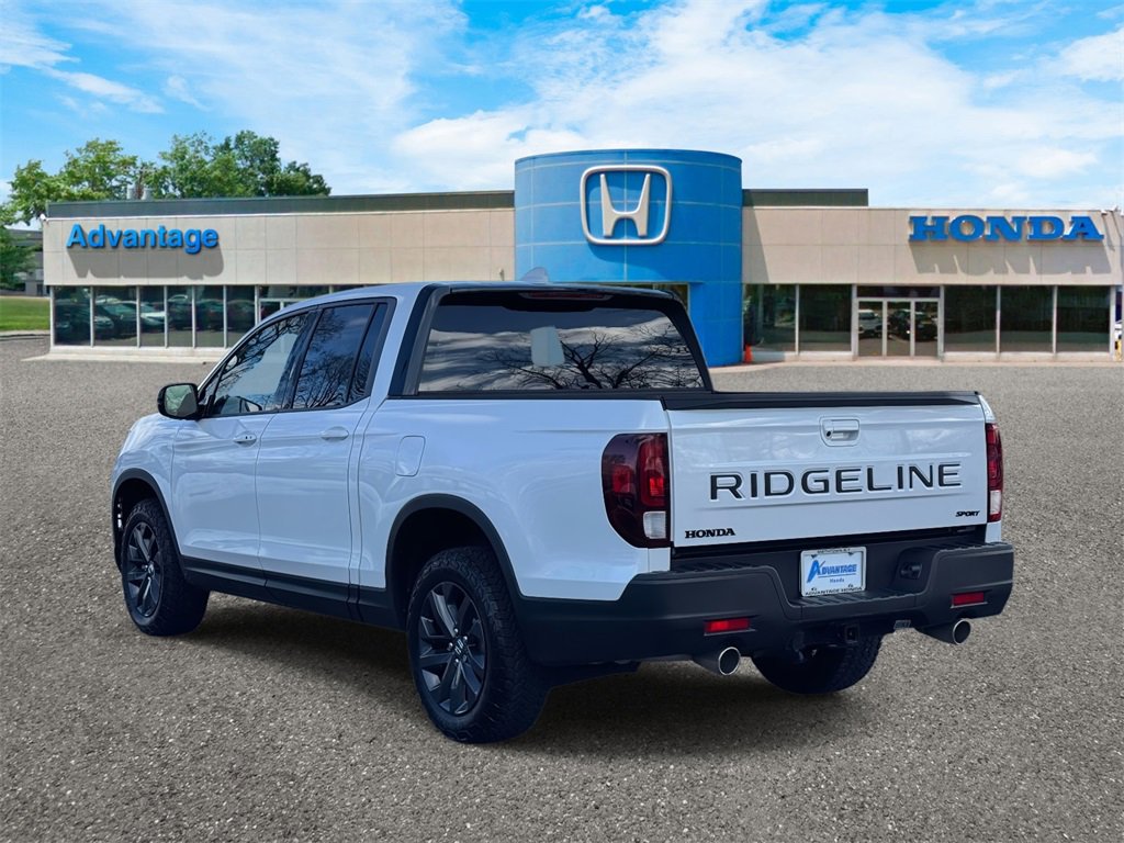 Certified 2024 Honda Ridgeline Sport image 5
