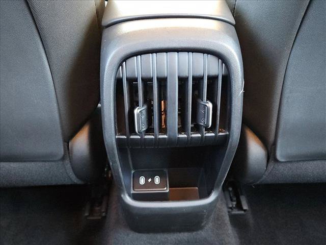 Used 2025 Hyundai Kona SEL FWD image 16