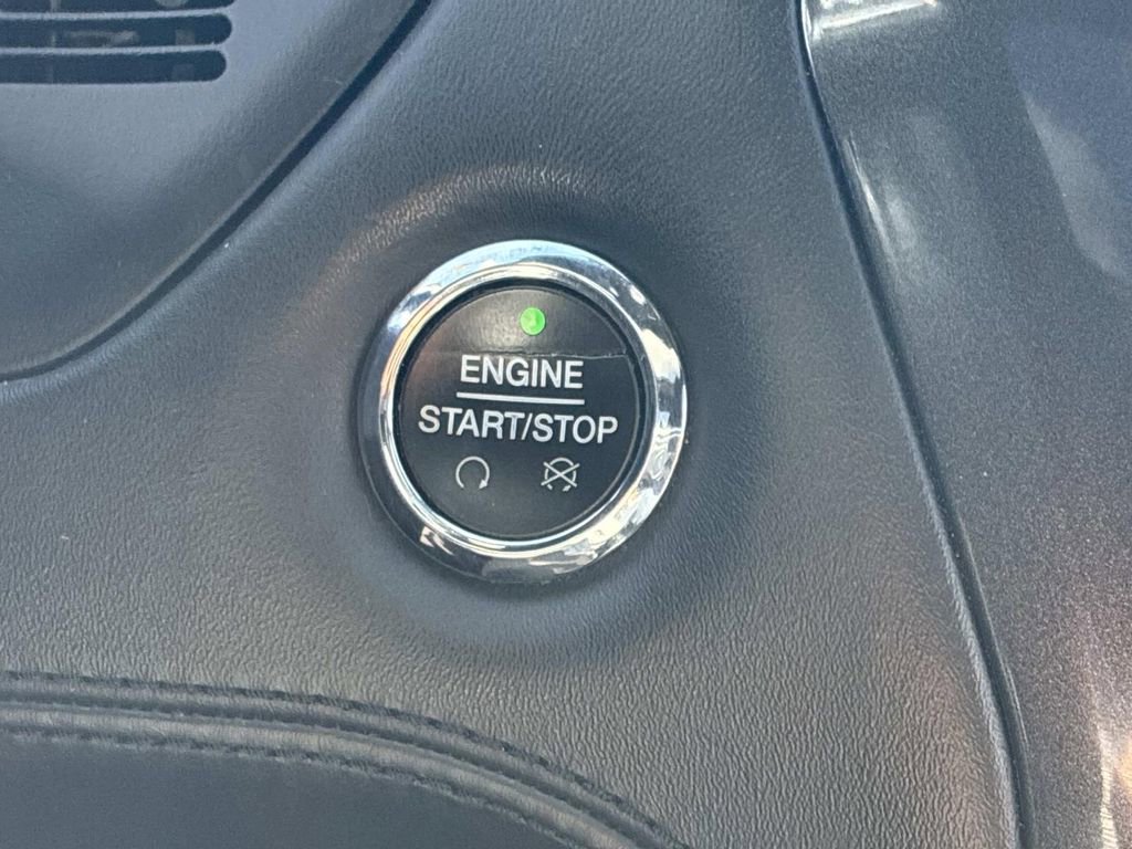 Certified 2018 Ford Explorer Platinum image 31