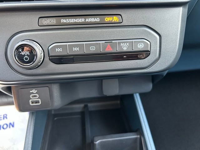 New 2026 Ford Maverick XL FWD image 19