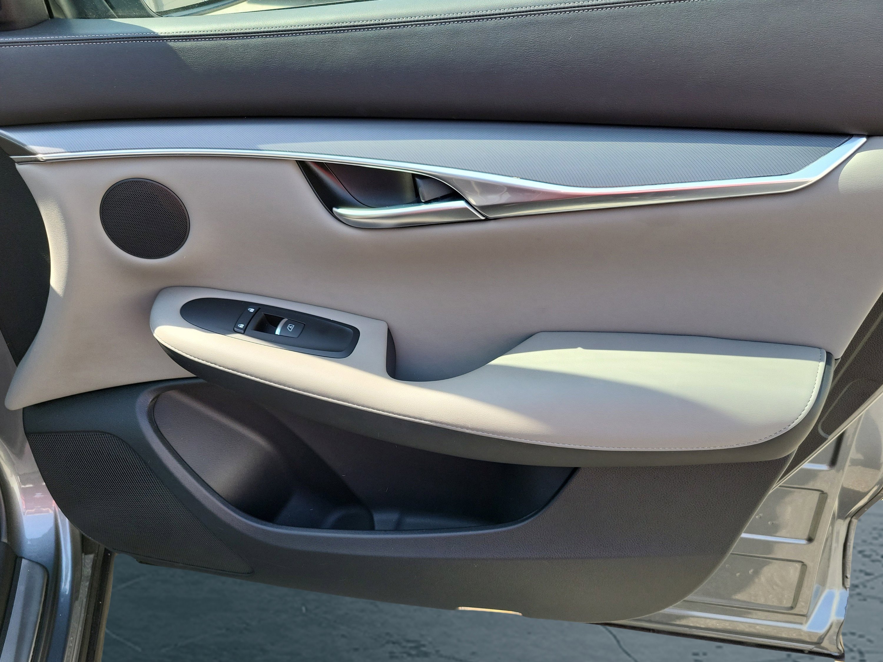 Used 2024 INFINITI QX50 Luxe image 22