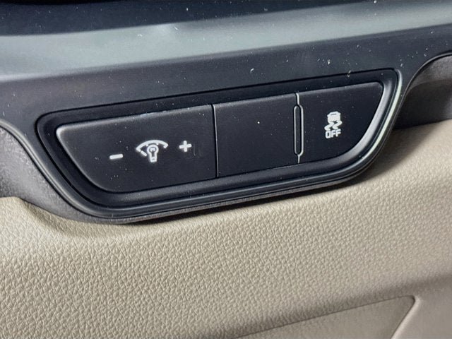 New 2027 Kia Carnival FWD image 11