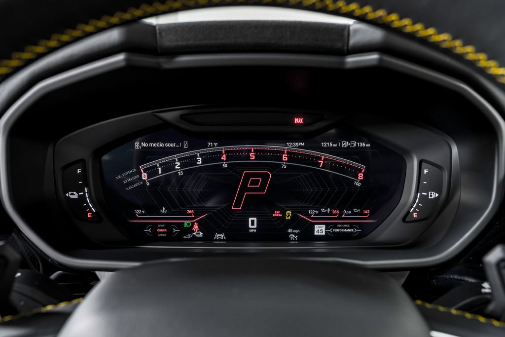 Used 2025 Lamborghini Urus S AWD/4WD image 19