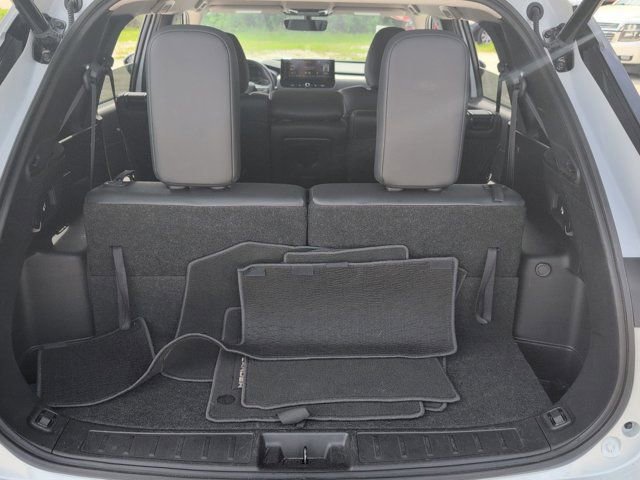 Used 2025 Mitsubishi Outlander SE FWD image 29