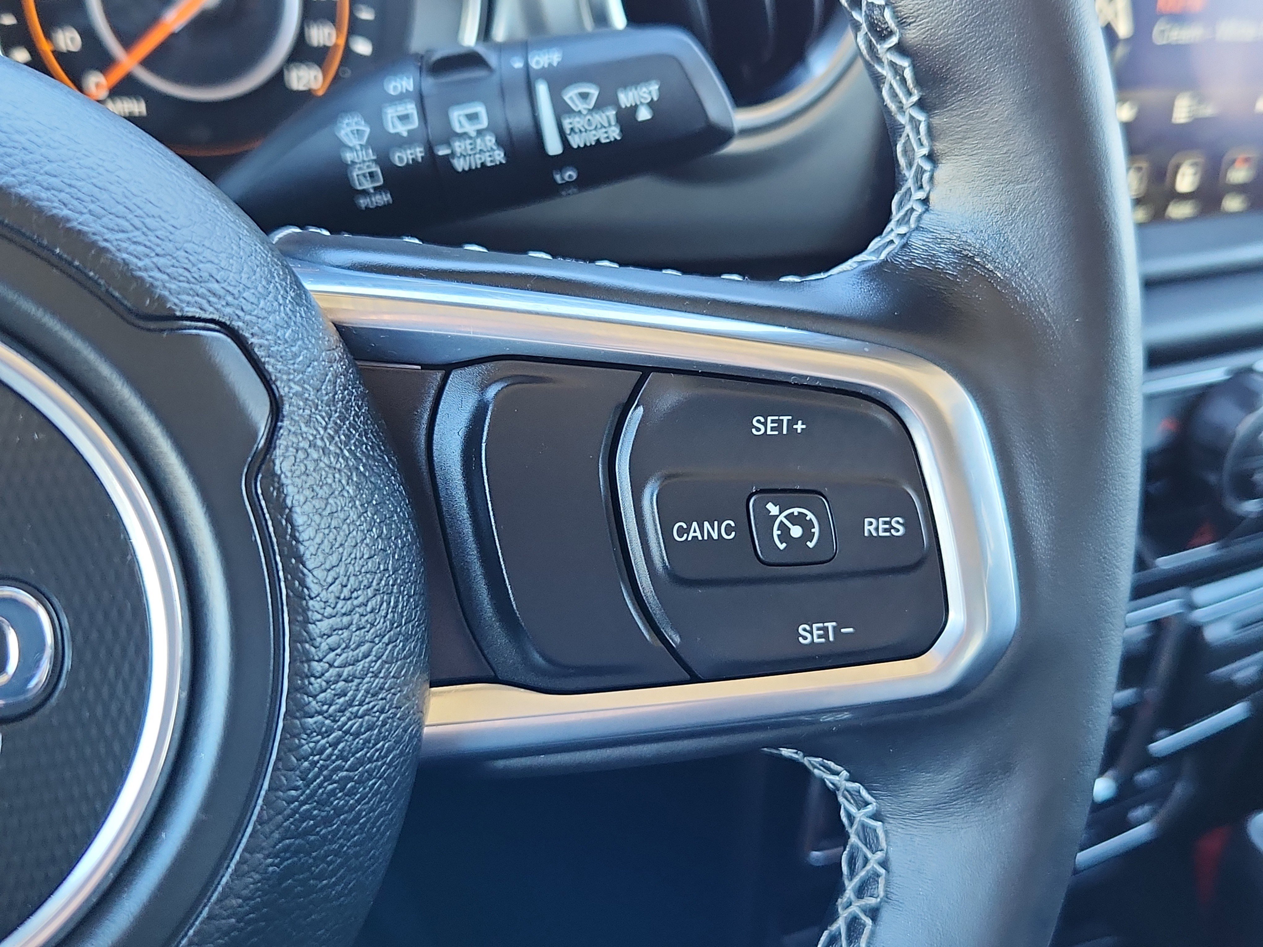 Used 2022 Jeep Wrangler Unlimited Sahara w/ Cold Weather Group image 18