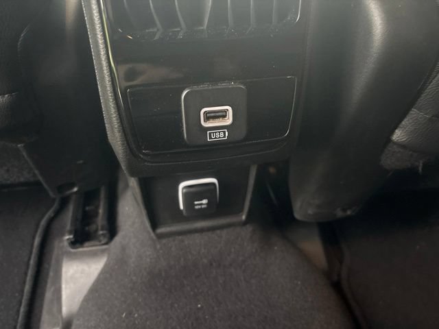 Used 2025 Jeep Compass Latitude AWD/4WD image 20