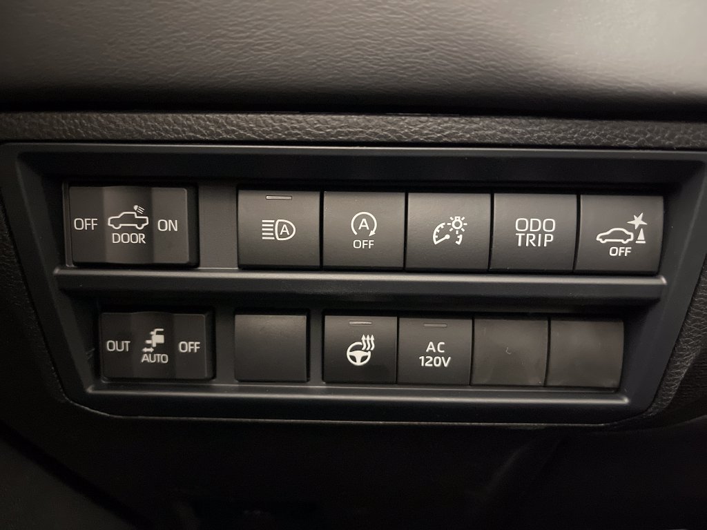 New 2026 Toyota Tundra Platinum w/ TRD Off-Road Package AWD/4WD image 28
