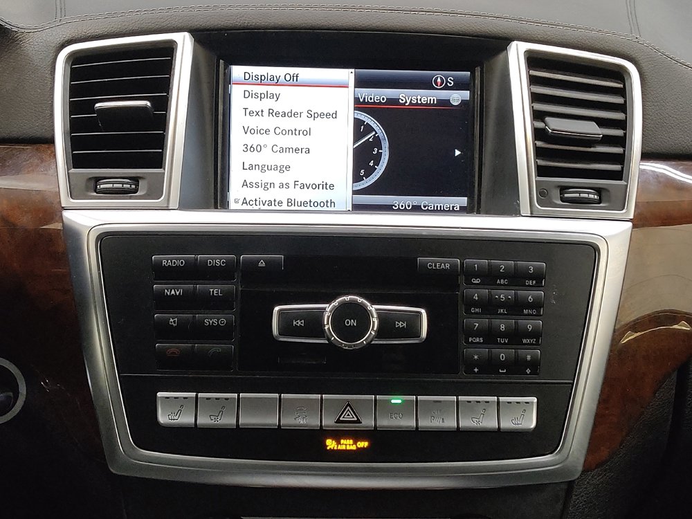 Used 2015 Mercedes-Benz GL 450 4MATIC w/ Lighting Package image 25