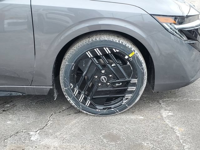 New 2026 Nissan Sentra SR w/ SR Premium Package image 9
