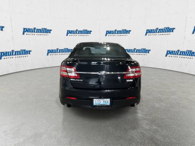 Certified 2018 Ford Taurus SHO w/ Driver Assist Package AWD/4WD image 9