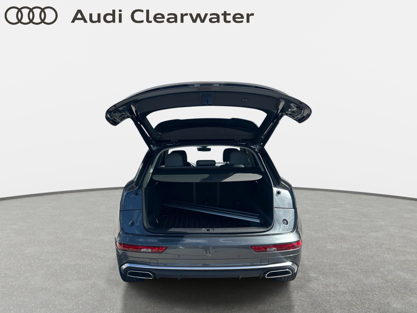 Used 2022 Audi Q5 2.0T Premium w/ Convenience Package AWD/4WD image 8