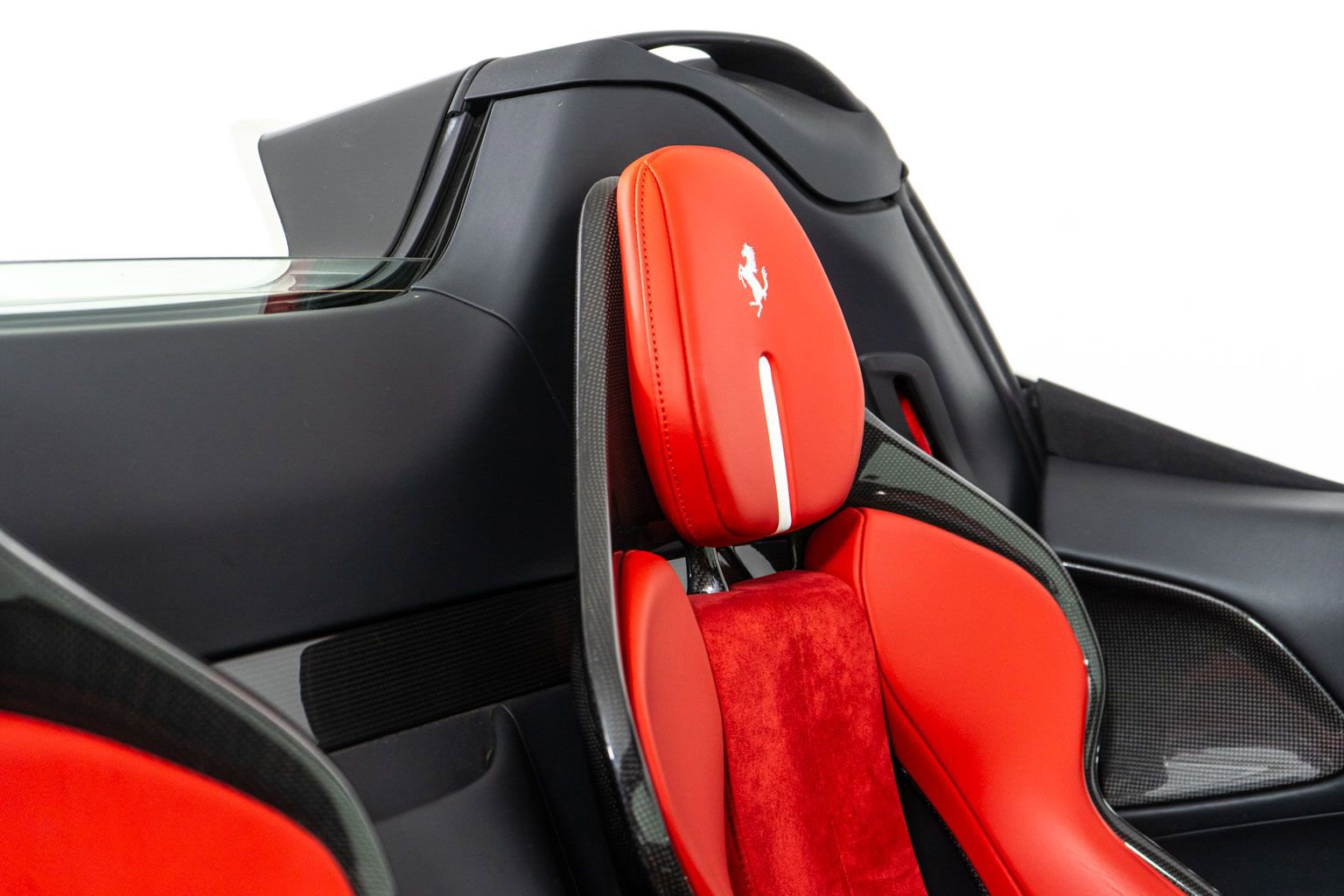 Certified 2025 Ferrari SF90 Spider image 32