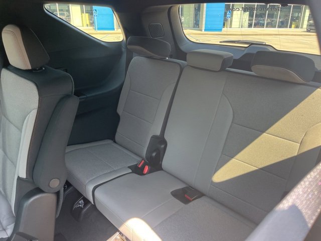New 2026 Chevrolet Traverse LT w/ LPO, Floor Liner Package image 36