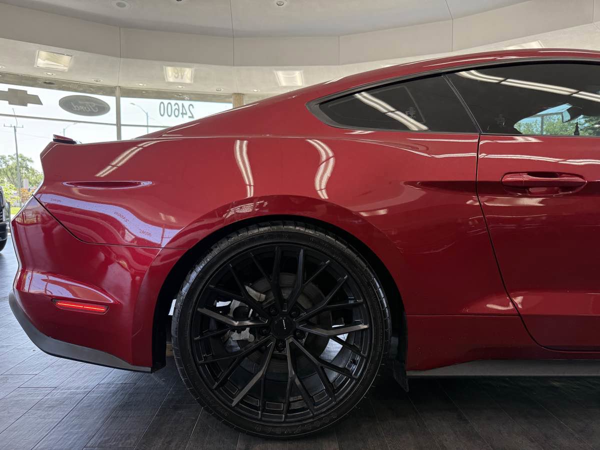 Used 2021 Ford Mustang GT image 11