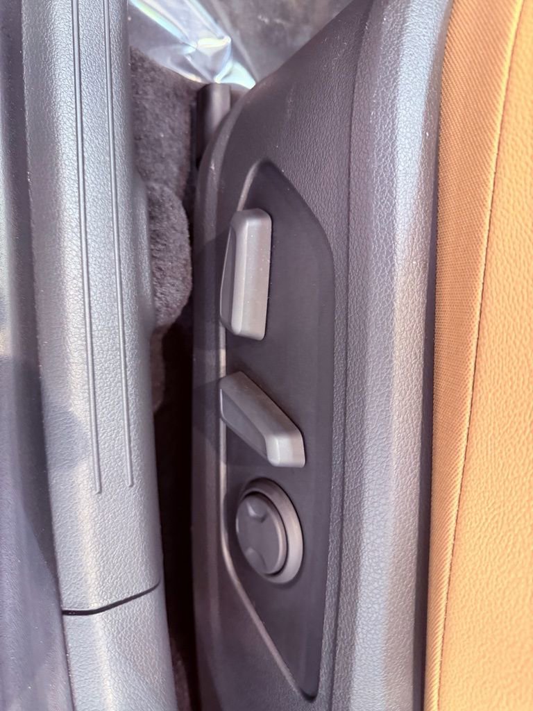 Used 2023 Hyundai Sonata Limited w/ Cargo Package image 22