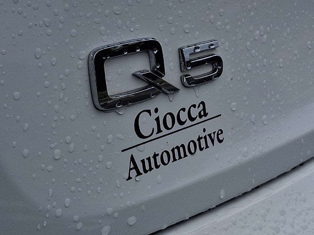Used 2023 Audi Q5 2.0T Premium Plus w/ Premium Plus Package AWD/4WD image 30