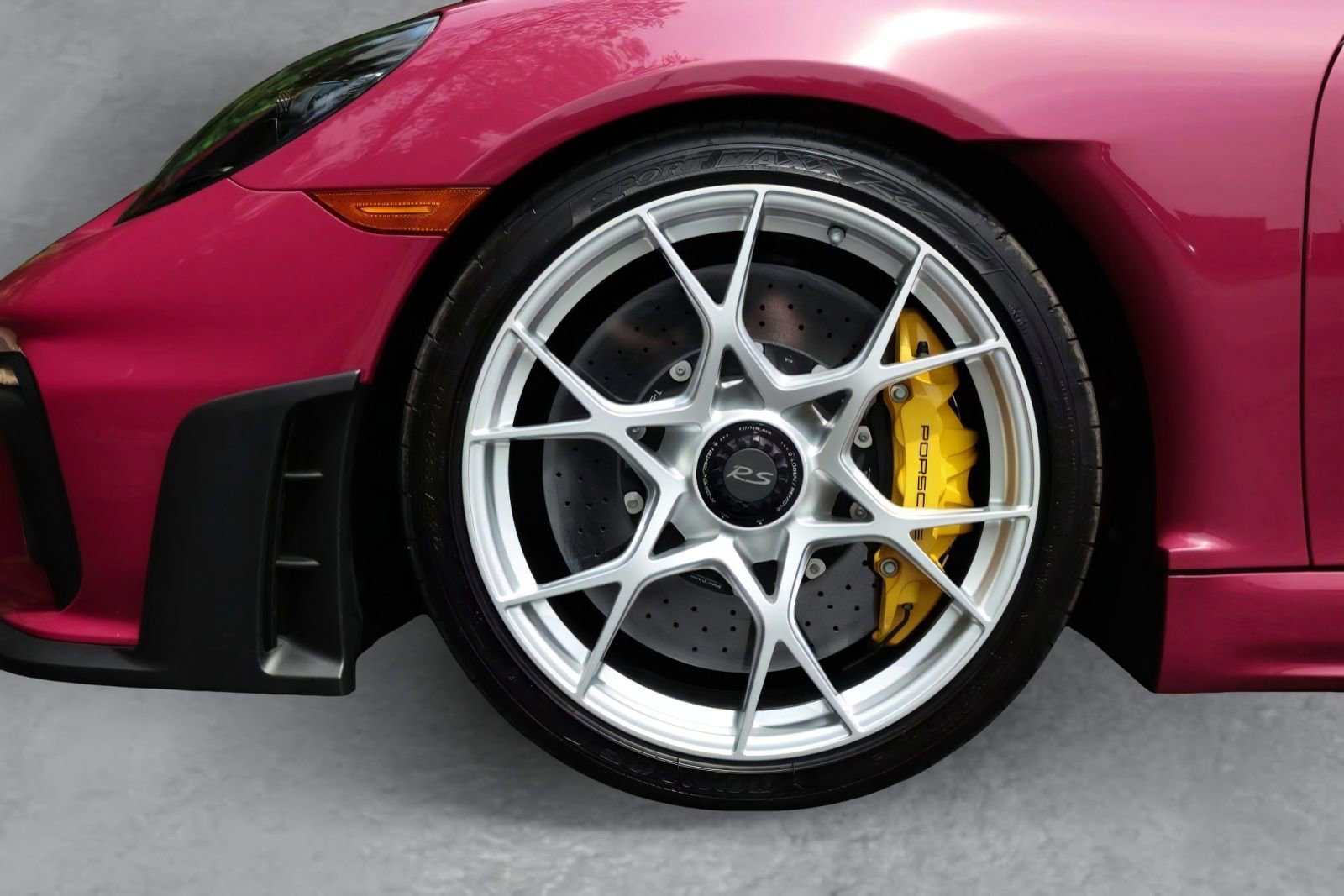 Used 2024 Porsche 718 Boxster Spyder RS RWD image 29