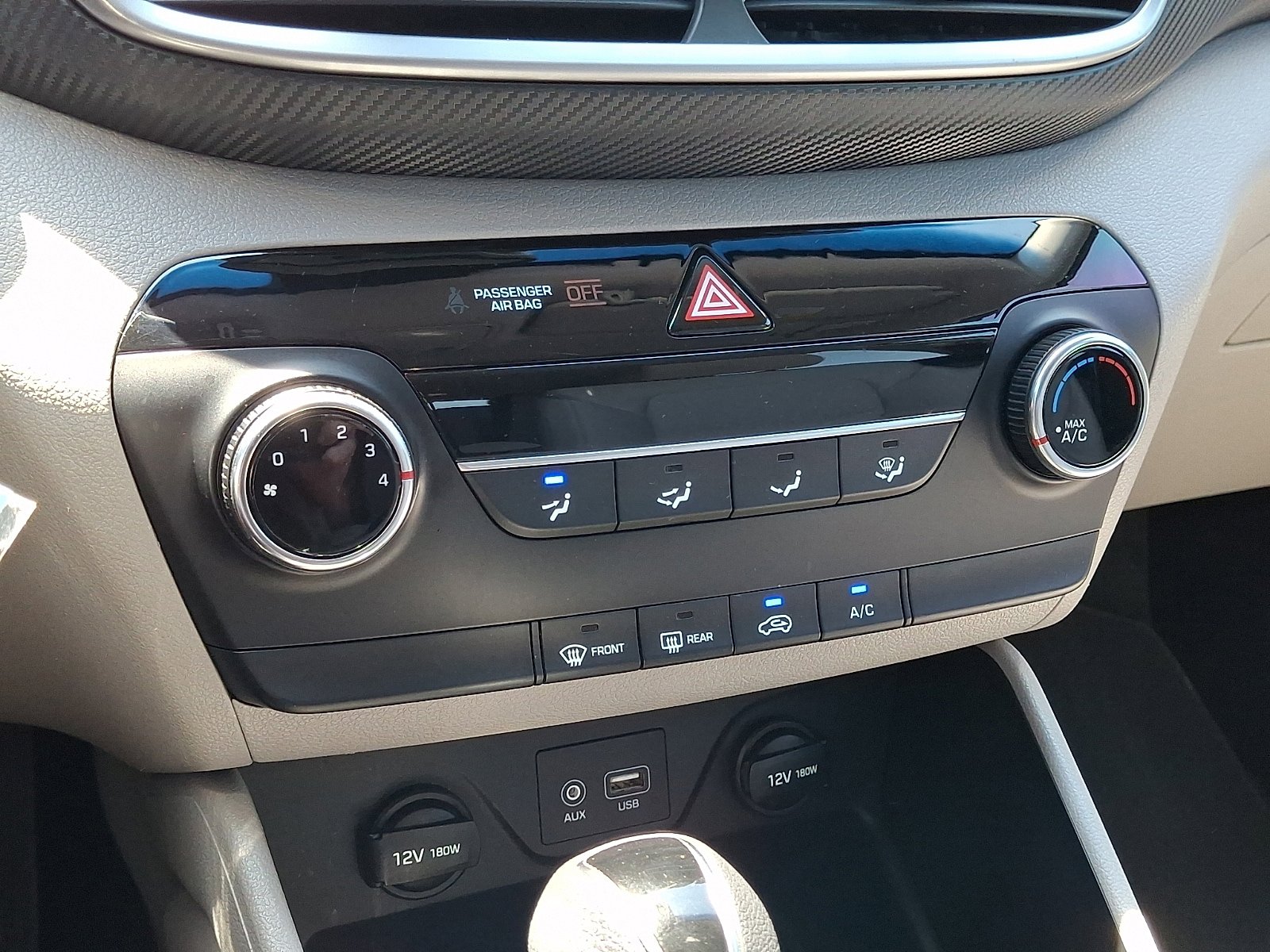 Used 2019 Hyundai Tucson SE w/ Cargo Package AWD/4WD image 17