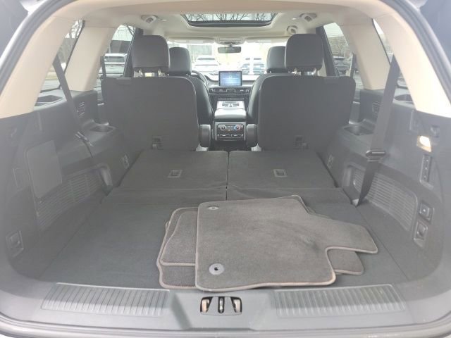 Certified 2023 Lincoln Aviator AWD w/ Premium Package image 26