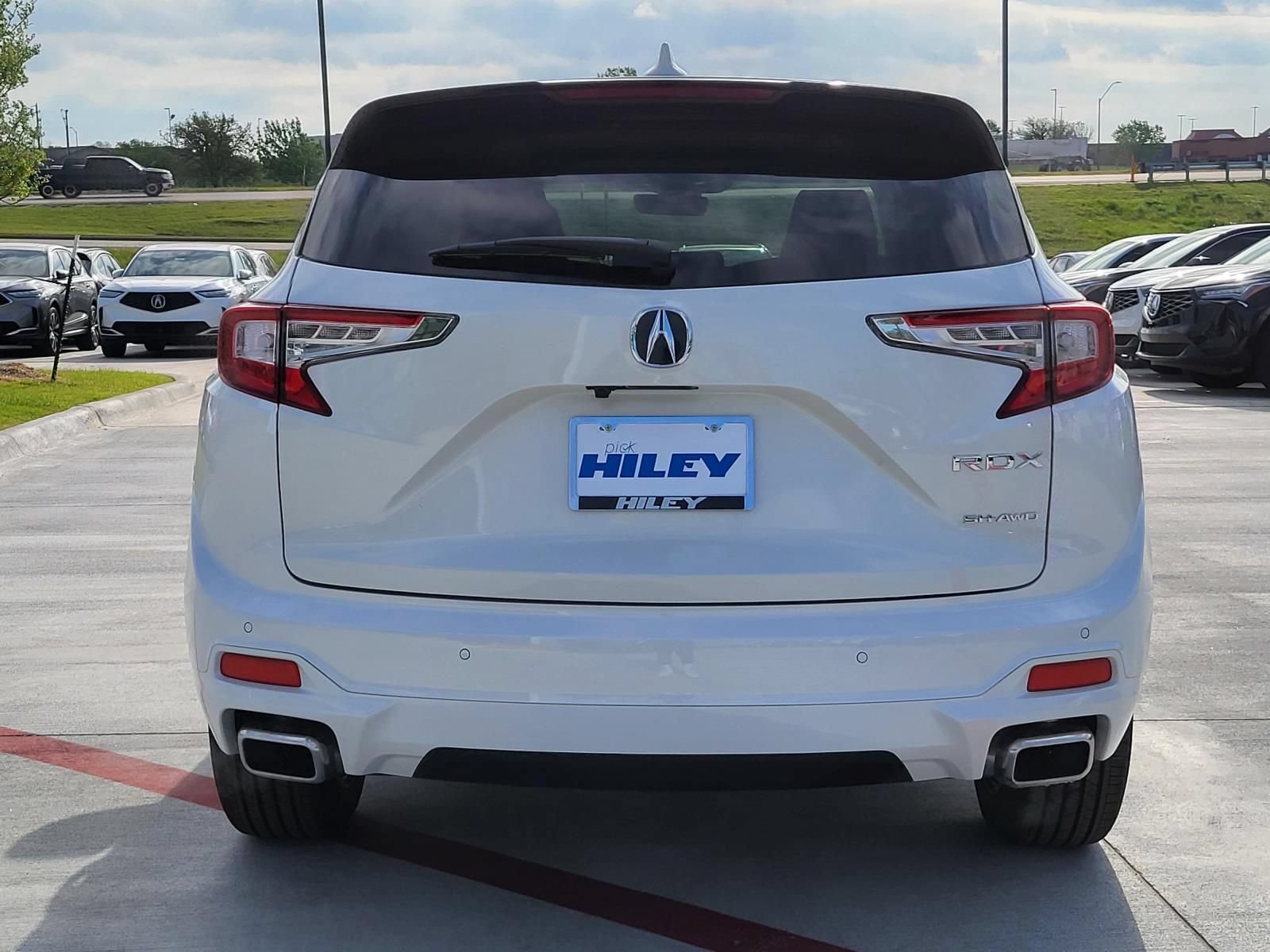 New 2026 Acura RDX w/ Advance Package AWD/4WD image 4