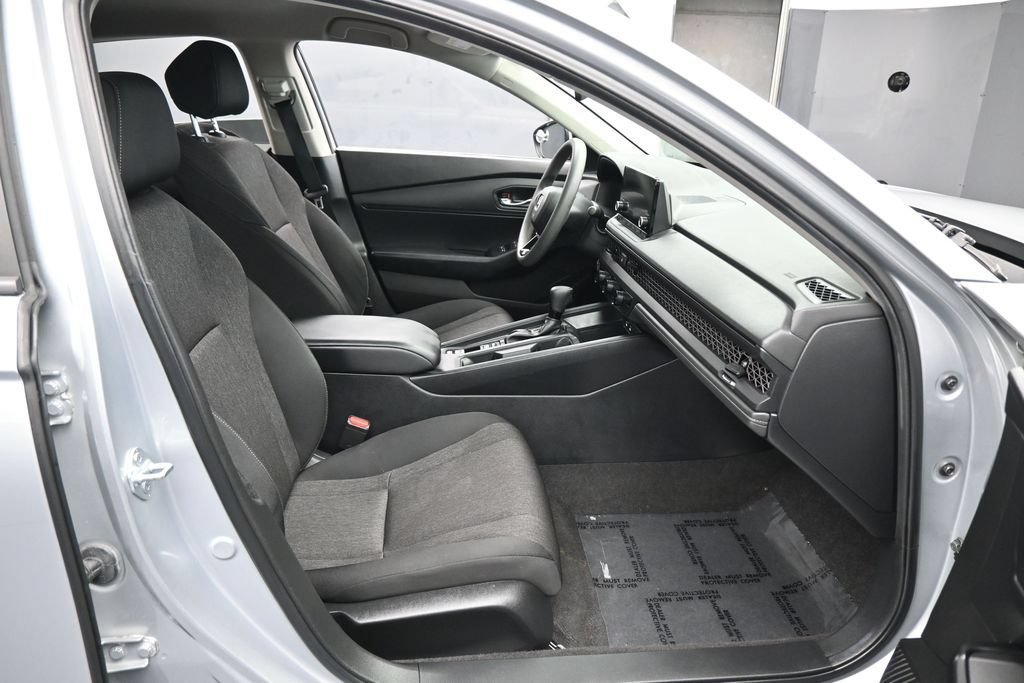 Used 2024 Honda Accord LX image 37