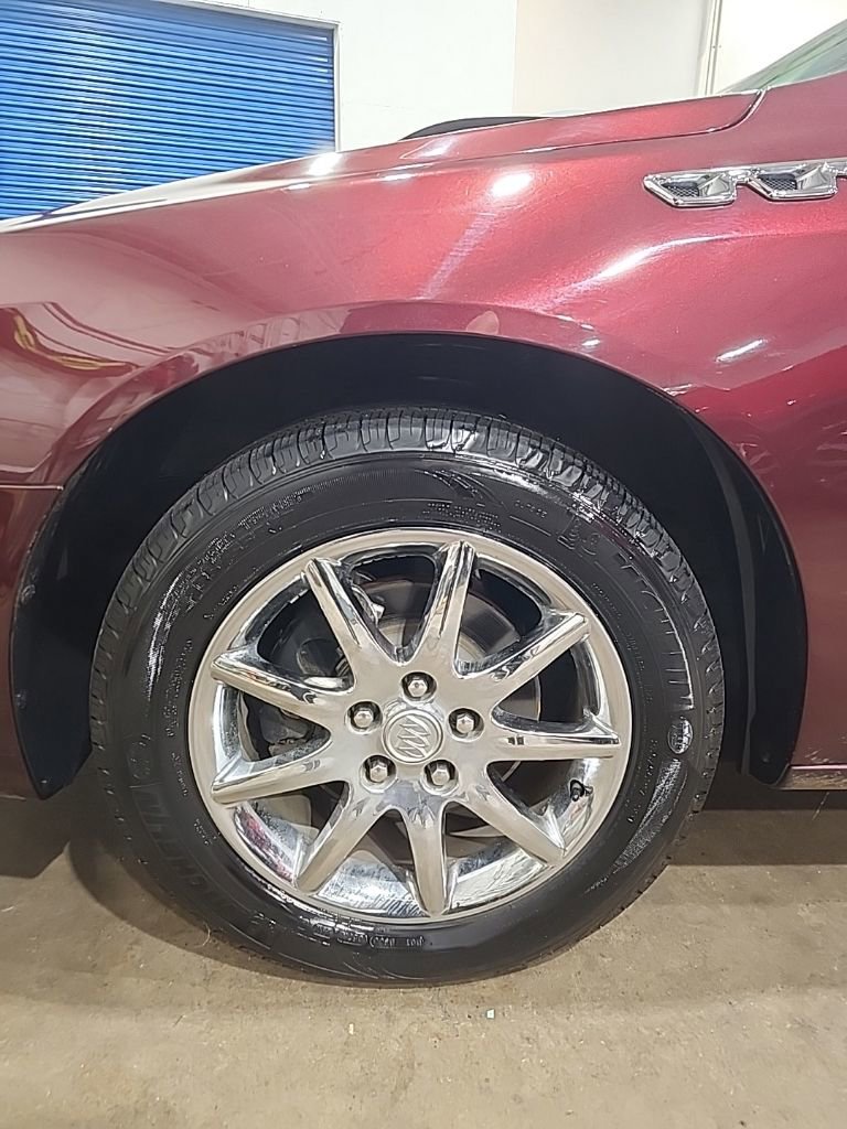 Used 2007 Buick Lucerne CXL w/ Luxury Package FWD image 9