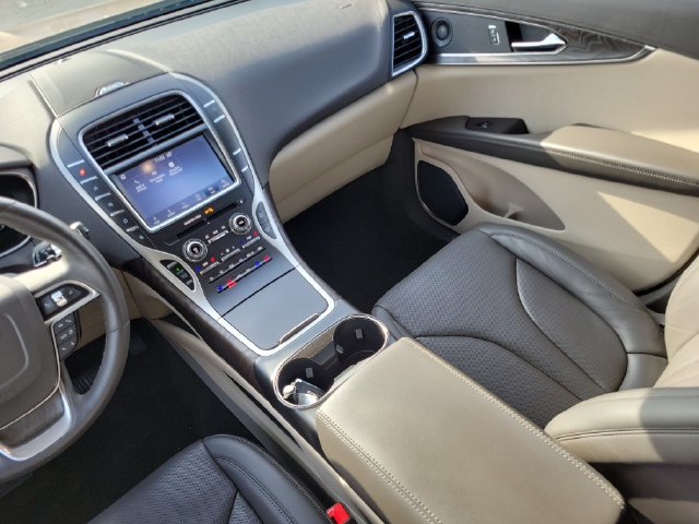 Used 2020 Lincoln Nautilus Reserve AWD/4WD image 27