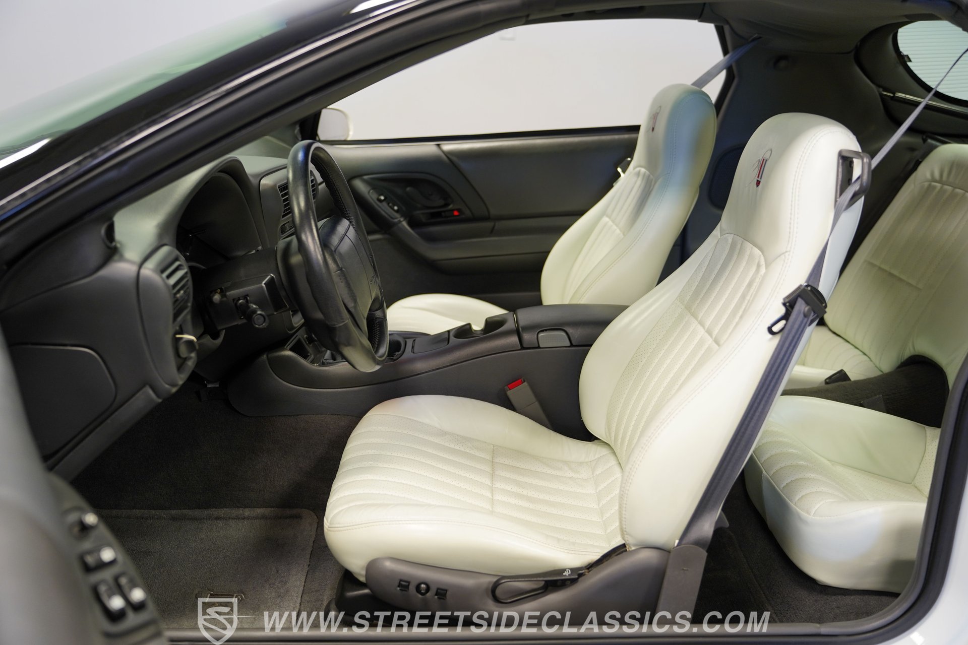 Used 1997 Chevrolet Camaro SS w/ SS Alteration Pkg RWD image 39
