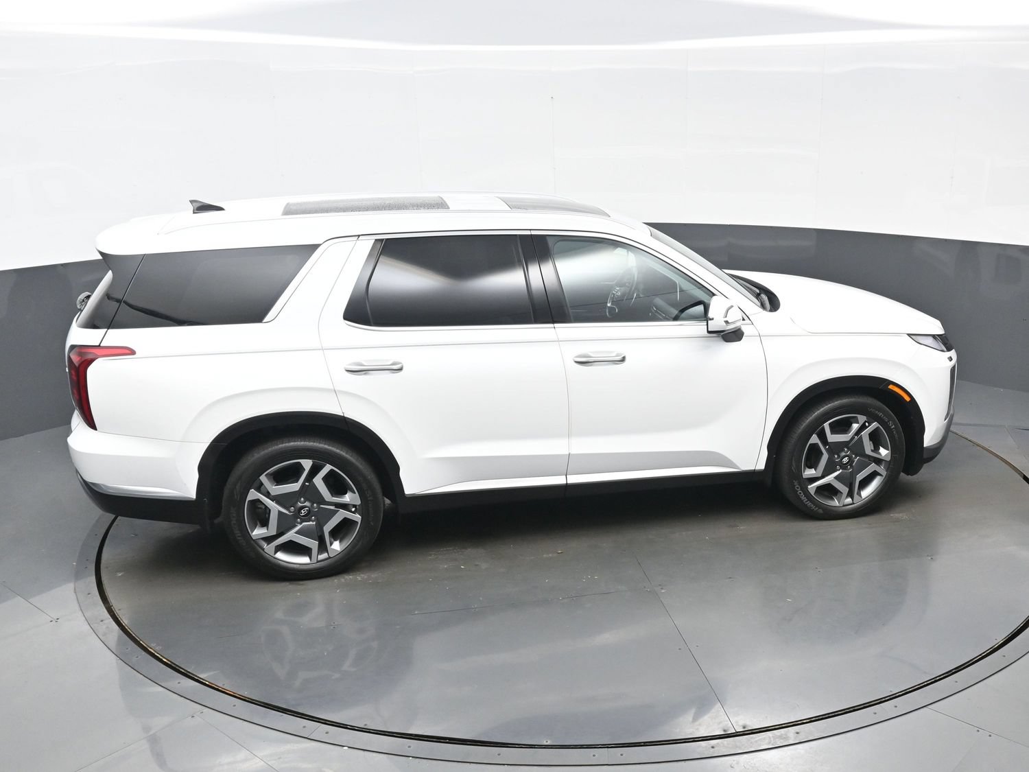 Certified 2023 Hyundai Palisade Limited AWD/4WD image 42