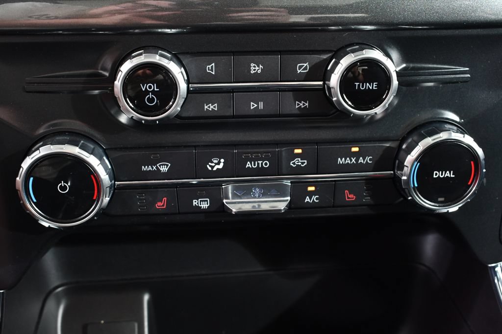 Used 2022 Ford F150 XLT w/ Equipment Group 302A High AWD/4WD image 29