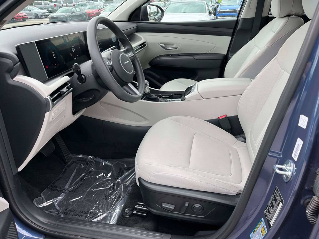 Used 2026 Hyundai Tucson SEL FWD image 15