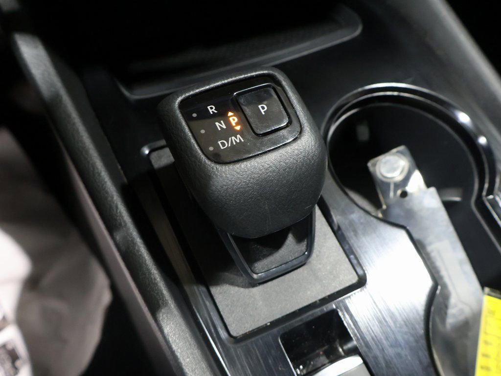 Used 2023 Nissan Rogue SV w/ SV Premium B Package image 36