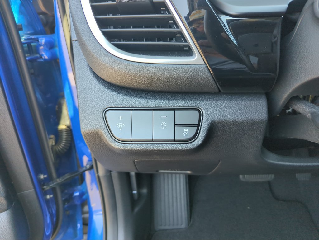 Used 2025 Kia Seltos S FWD image 20